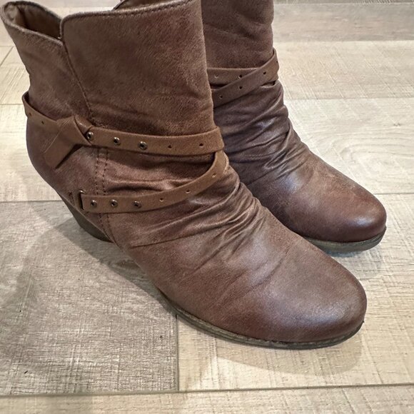 BARETRAPS WOMENS BOOTS BROWN ROMA 8.5 - Picture 1 of 9